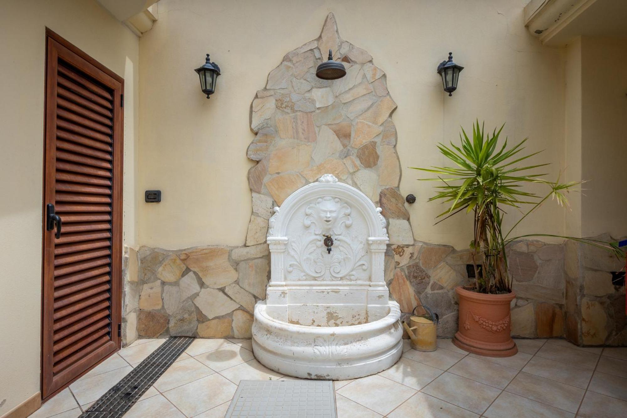 La Casa Di Tonina Quartu SantʼElena Exterior foto